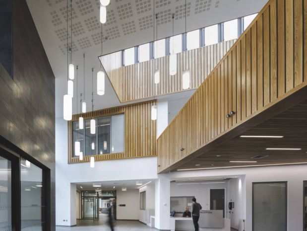 Omagh Hospital Primary Care Complex Atrium Foyer Split Levels Todd Architects C Chris Hill Photography