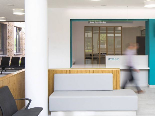 Omagh Hospital Primary Care Complex Gp Desks Todd Architects C Chris Hill Photography